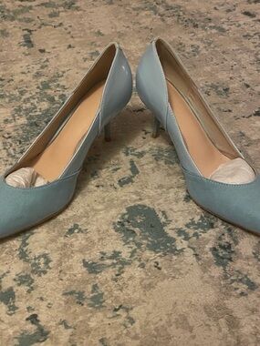 Classic Women's Light Blue Kitten Heel Pumps